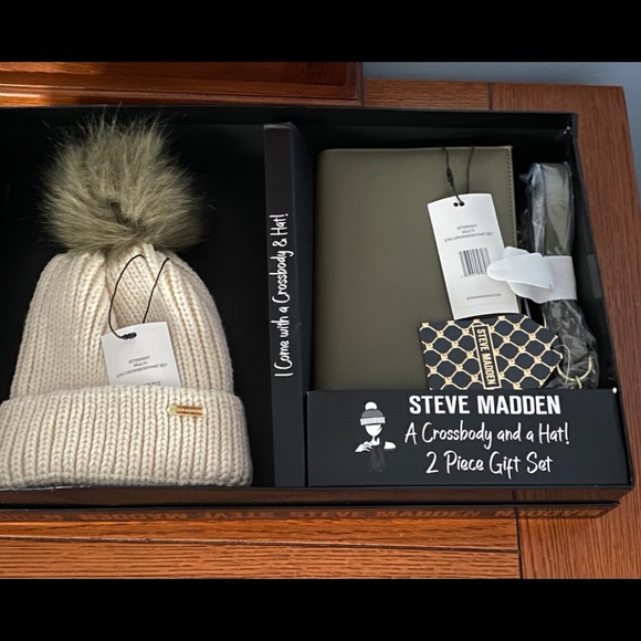 Steve Madden A Crossbody Bag Hat Gift 